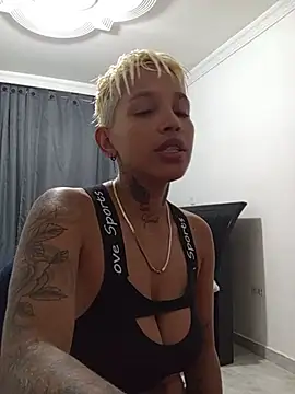Dirty Zoe online show from August 6, 2026, 8:33 pm