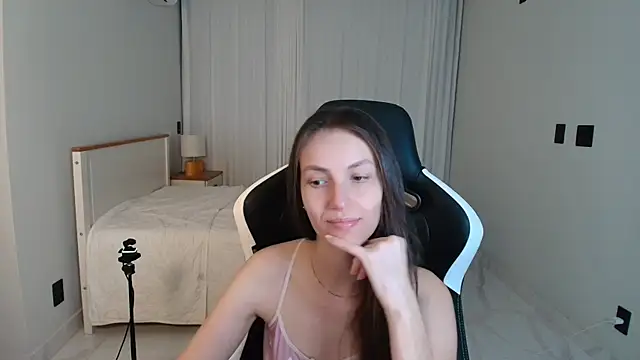 upssnowy online show from July 15, 2026, 1:11 am