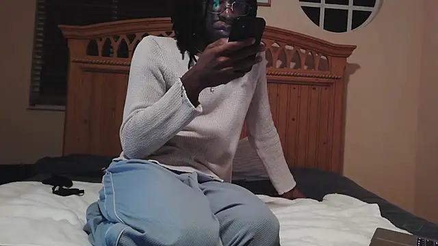 Snapshot of babytonyxxx chatting on January 10, 2025, 4:44 am babytonyxxx online show from January 10, 2025, 4:44 am