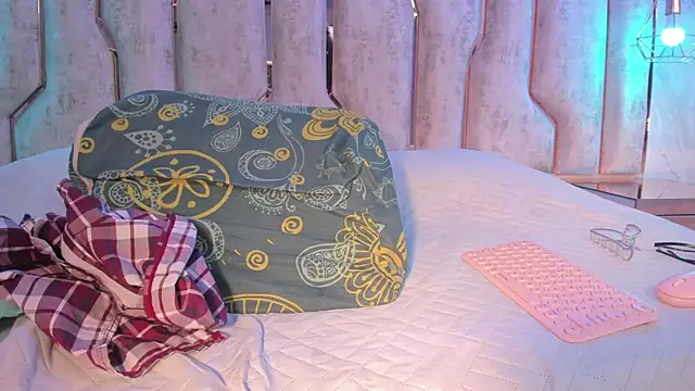 barbara cambels online show from July 23, 2026, 1:58 am