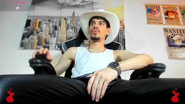 BRAYHAMBROWN online show from July 17, 2026, 10:25 pm
