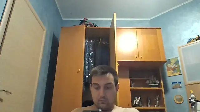 Snapshot of alexfala99 chatting on August 6, 2026, 5:59 pm alexfala99 online show from August 6, 2026, 5:59 pm