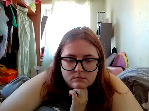 Snapshot of DesireMelissa chatting on June 11, 2026, 6:00 am DesireMelissa online show from June 11, 2026, 6:00 am