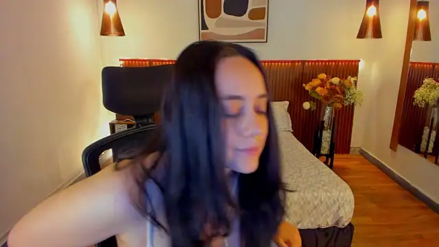 KatherineBond online show from May 16, 2026, 7:56 pm