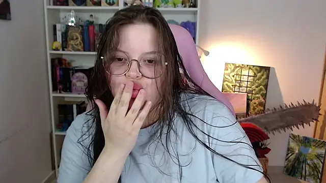 Gabiwaifu online show from July 10, 2026, 3:55 am
