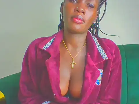 Snapshot of cutesmiling chatting on April 18, 2026, 5:39 pm cutesmiling online show from April 18, 2026, 5:39 pm