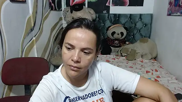 manzanahot9 online show from July 10, 2026, 9:56 am