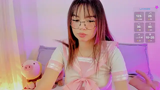 Lovely celestte online show from June 1, 2026, 12:34 am