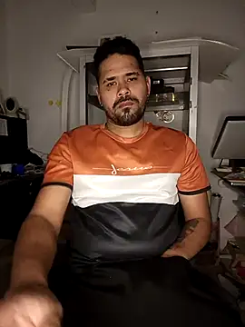 Joselatino23 online show from November 9, 2025, 6:01 am