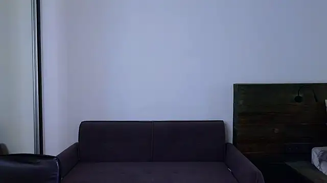 JessicaCartier online show from May 28, 2026, 4:43 am
