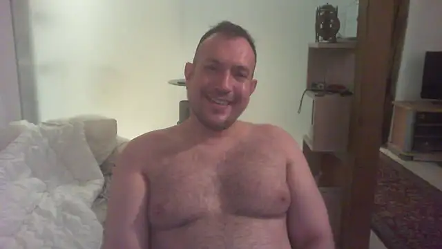Snapshot of Mike_12hot chatting on March 28, 2026, 7:35 pm Mike 12hot online show from March 28, 2026, 7:35 pm