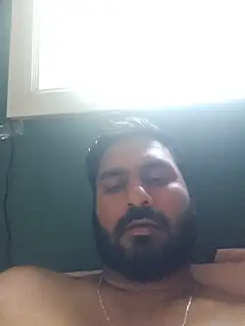 Snapshot of hard_dick011 chatting on May 24, 2026, 5:18 pm hard dick011 online show from May 24, 2026, 5:18 pm
