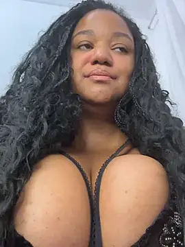 Snapshot of SweetLizzyBBW chatting on May 30, 2026, 3:14 am SweetLizzyBBW online show from May 30, 2026, 3:14 am
