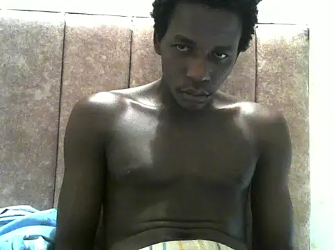 Bigras0011 online show from June 16, 2026, 1:41 am