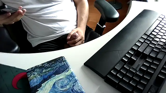 big-pig online show from June 5, 2026, 12:28 am