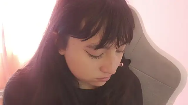 emitaa17228o online show from June 13, 2026, 7:01 pm