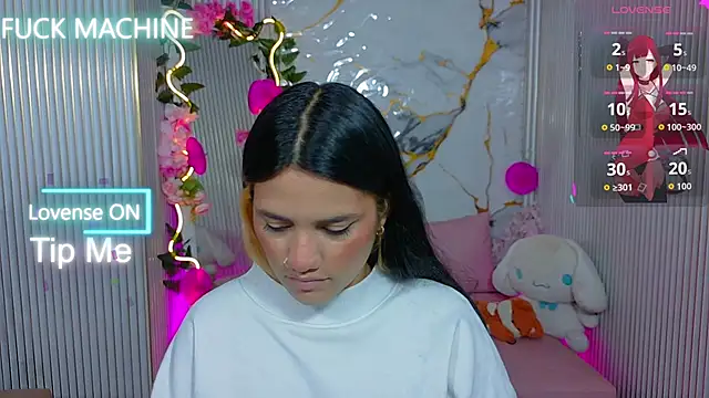 Chiara tay online show from June 10, 2026, 7:35 pm
