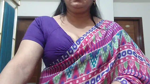 desi-maisa130 online show from May 18, 2026, 5:19 pm