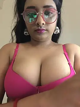 Lovley Eesha online show from July 13, 2026, 5:43 am