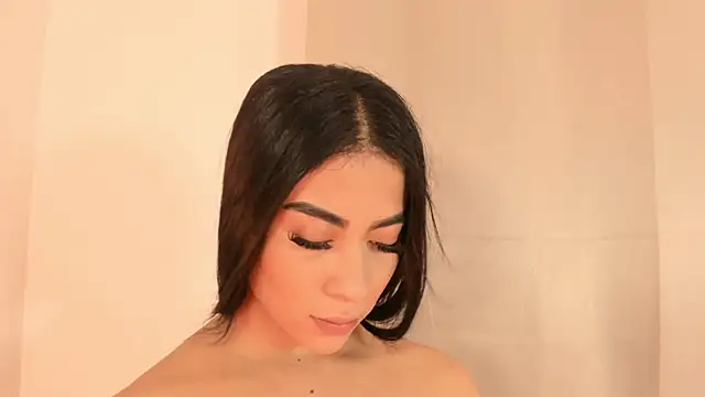 Kimberlin Cam  online show from July 8, 2026, 8:46 pm