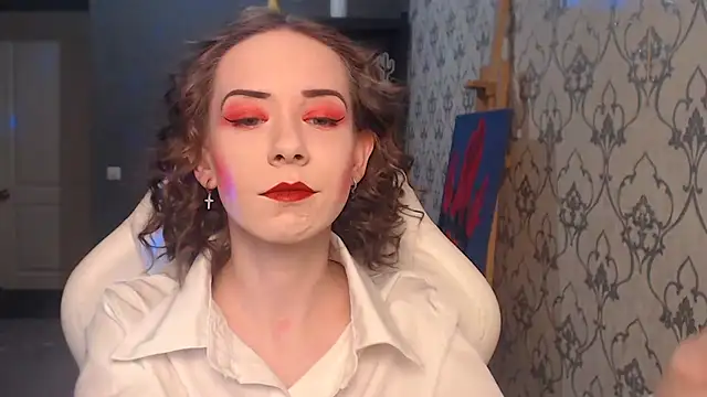 FascinatingEyess online show from June 20, 2026, 9:06 pm
