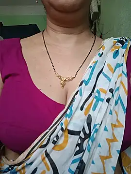 Rosy-B online show from June 16, 2026, 12:02 am