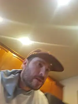 JeepinAround online show from August 3, 2026, 10:24 pm
