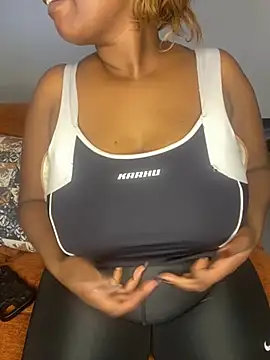 Snapshot of Naughty-sonia2 chatting on May 22, 2026, 3:17 pm Naughty-sonia2 online show from May 22, 2026, 3:17 pm