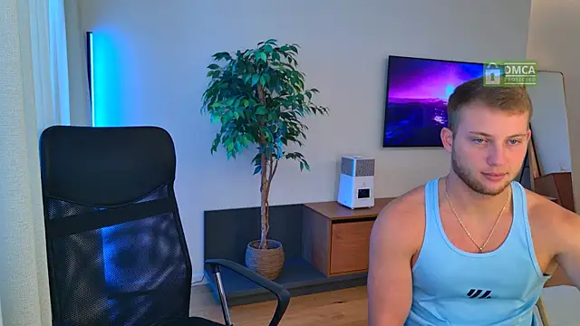 Jony and Jessica online show from June 14, 2026, 4:47 am