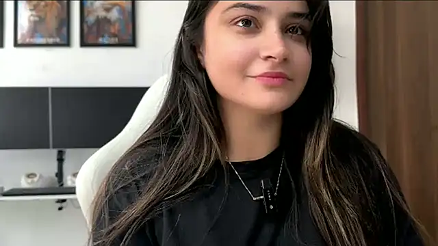 demieliss online show from May 22, 2026, 8:42 am