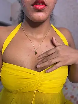 Snapshot of Goddess_sneha chatting on June 29, 2026, 4:18 pm Goddess sneha online show from June 29, 2026, 4:18 pm