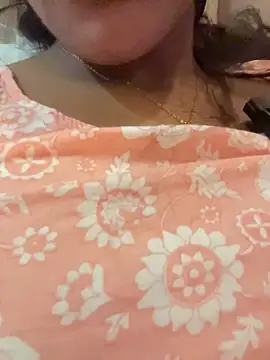Snapshot of Goddess_sneha chatting on July 6, 2026, 6:10 pm Goddess sneha online show from July 6, 2026, 6:10 pm
