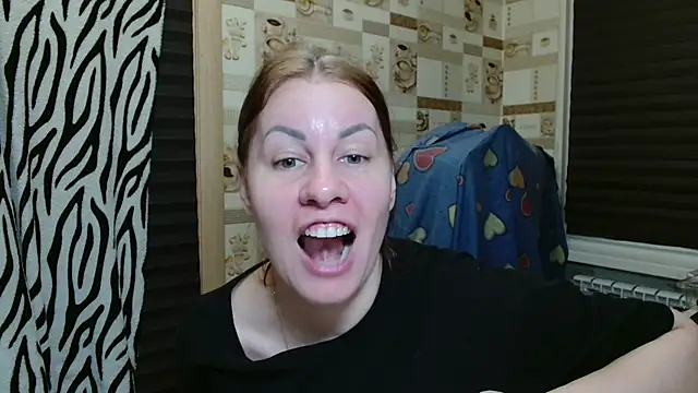 Snapshot of TherestlessKitty chatting on July 4, 2026, 10:16 pm TherestlessKitty online show from July 4, 2026, 10:16 pm