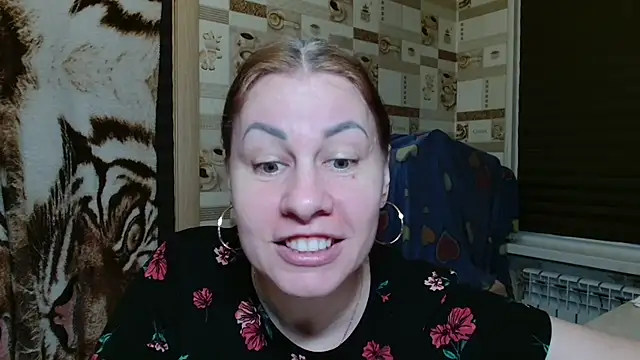 Snapshot of TherestlessKitty chatting on July 13, 2026, 10:12 pm TherestlessKitty online show from July 13, 2026, 10:12 pm