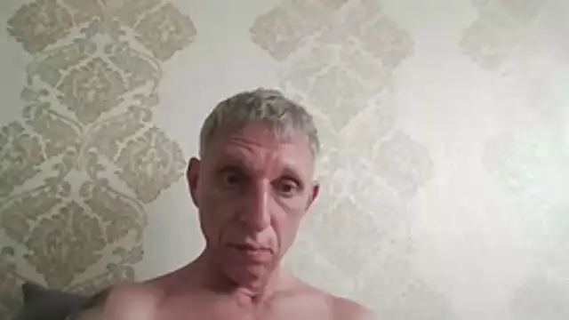BobbyXRoyal online show from June 8, 2026, 5:24 pm