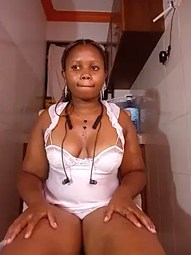 squirtydol001 online show from June 26, 2026, 7:40 pm
