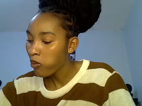 Snapshot of cute-alexis chatting on June 25, 2026, 9:25 am cute-alexis online show from June 25, 2026, 9:25 am