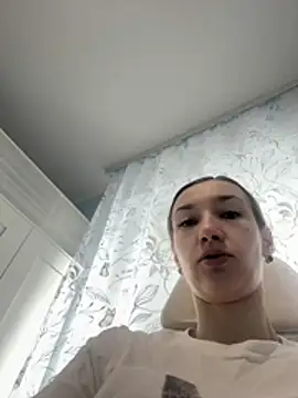 KateRedgar online show from July 8, 2026, 8:30 am