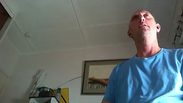 OUTAKONTROL750 online show from August 5, 2026, 11:02 am