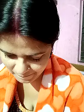Hot Pakhi online show from December 11, 2024, 3:56 am