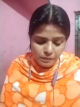 Hot Pakhi online show from January 7, 2025, 3:46 am