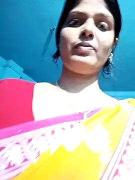 Hot Pakhi online show from January 17, 2025, 2:07 pm