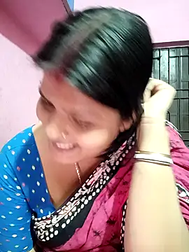 Hot Pakhi online show from February 7, 2025, 2:58 pm