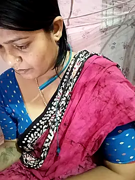 Hot Pakhi online show from February 7, 2025, 6:24 pm