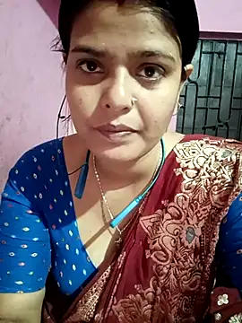 Hot Pakhi online show from February 16, 2025, 1:27 pm