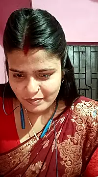 Hot Pakhi online show from February 20, 2025, 2:13 pm