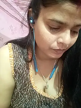 Hot Pakhi online show from February 21, 2025, 6:37 pm