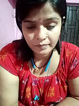 Hot Pakhi online show from March 10, 2025, 4:14 pm