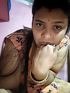 Hot Pakhi online show from November 13, 2025, 4:50 pm