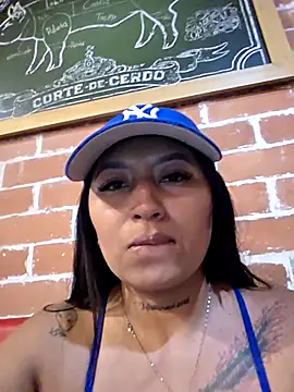 luisa16xxx online show from July 28, 2026, 9:03 pm